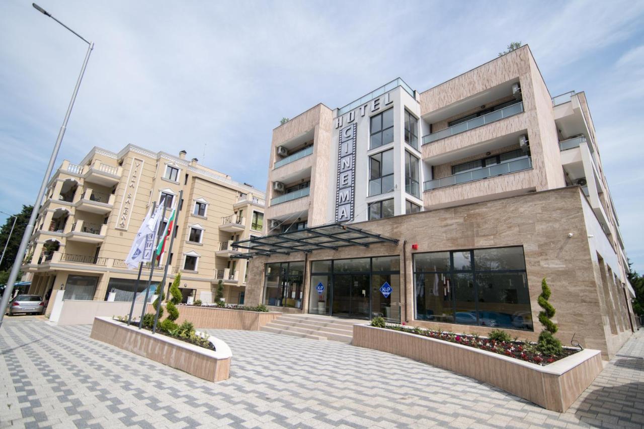 Cinema Hotel Primorsko Esterno foto